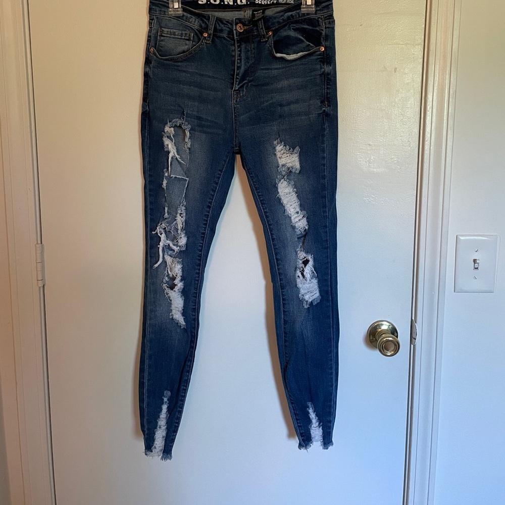 Distressed Jeans